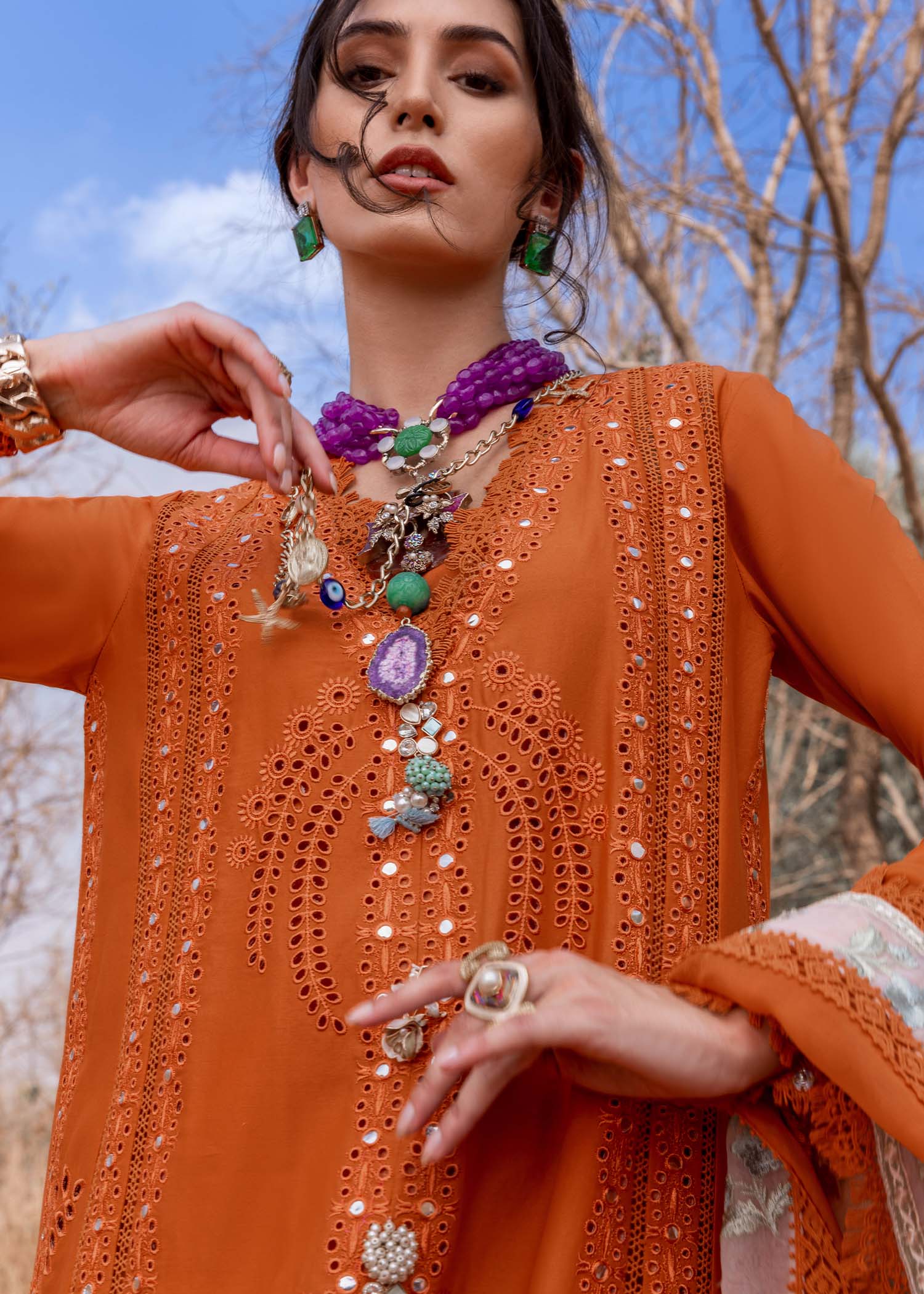 Saira Shakira Luxury Lawn Unstitched 3Pc Suit SHAMS-B Ayla's Atelier